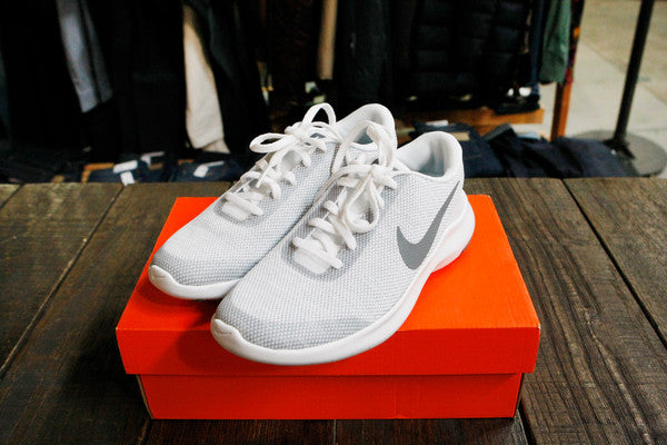 Nike Women's Flex Experience RN White/Cool Grey 908996 100