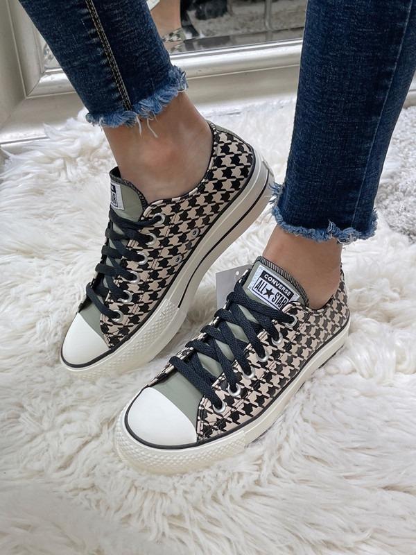 Converse Women's Chuck Taylor All Star Platform Leather Low Top Black/Beige/Green 568162C