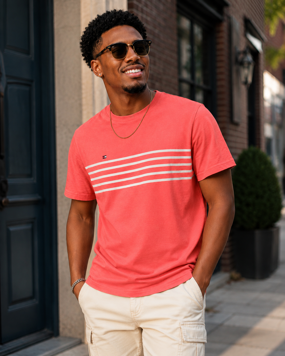 Tommy Hilfiger Men's Chest Stripe Short Sleeve T-Shirt Coral 78J2476 660 T9
