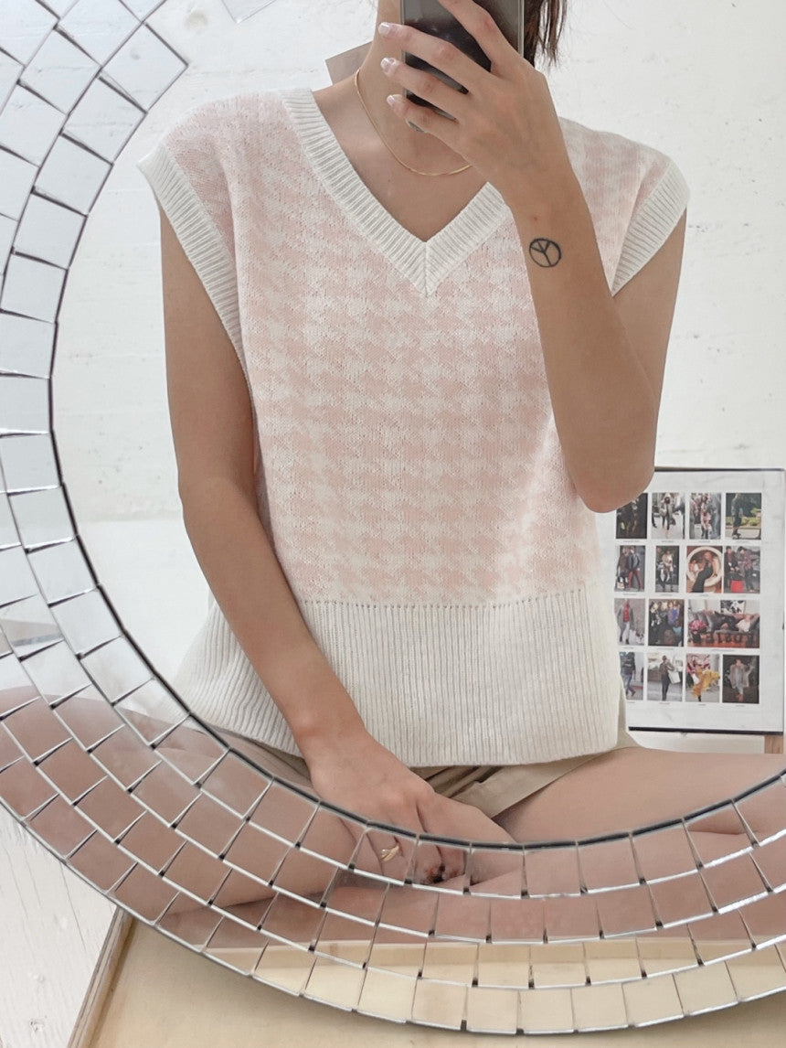 H&M Women's Cable Knit Sweater Vest Blush 0974207 004 H2