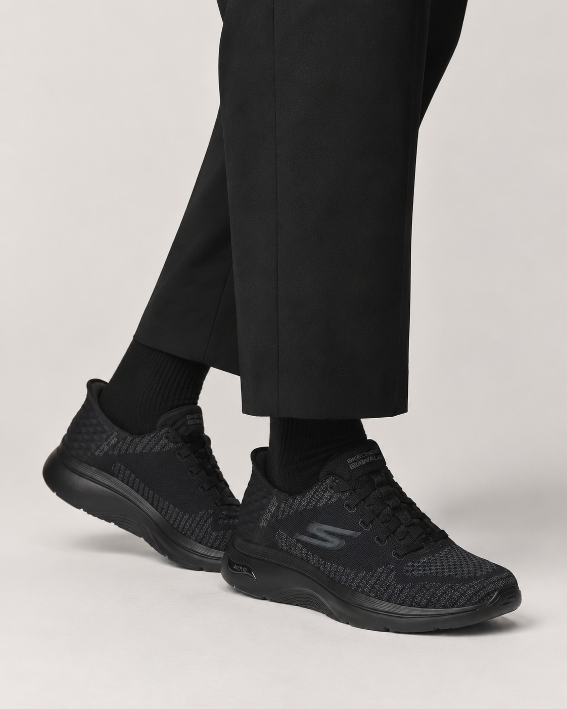 Skechers Men's Slip-ins: Arch Fit 2.0 - Grand Select 2 Black 216601WW BBK