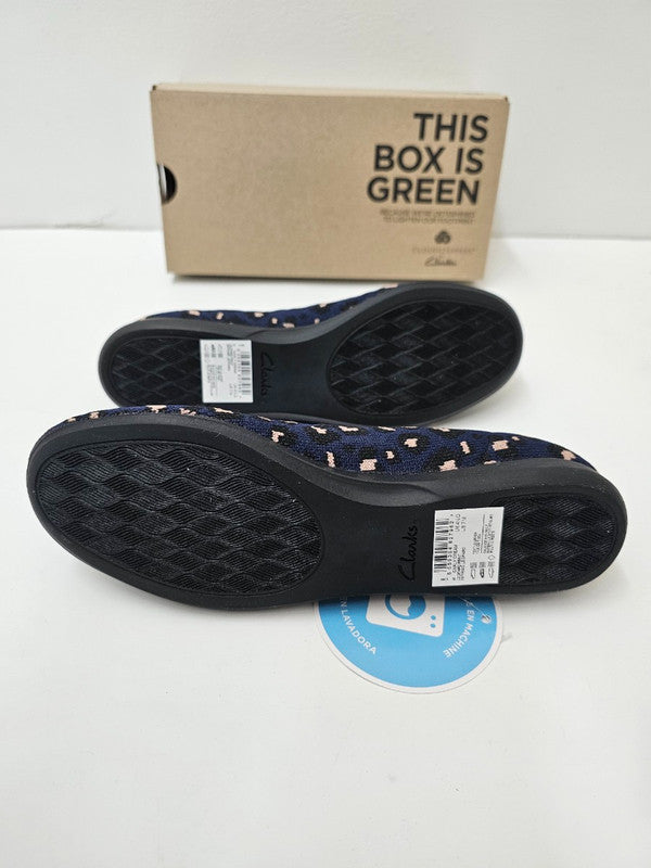 Clarks Women's Carly Dream Leopard Print 26163549 - APLAZE