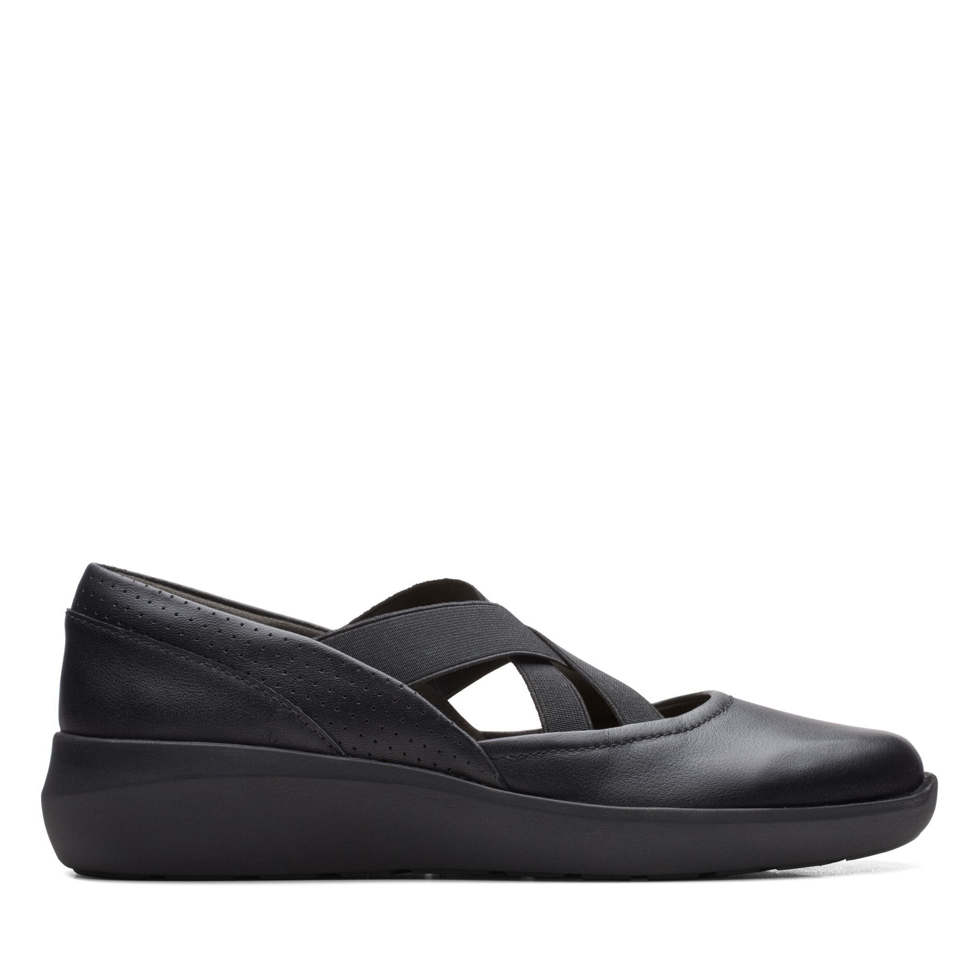 Clarks Women's Kayleigh Cove Slip-On Black Combi Leather 26164493 - APLAZE