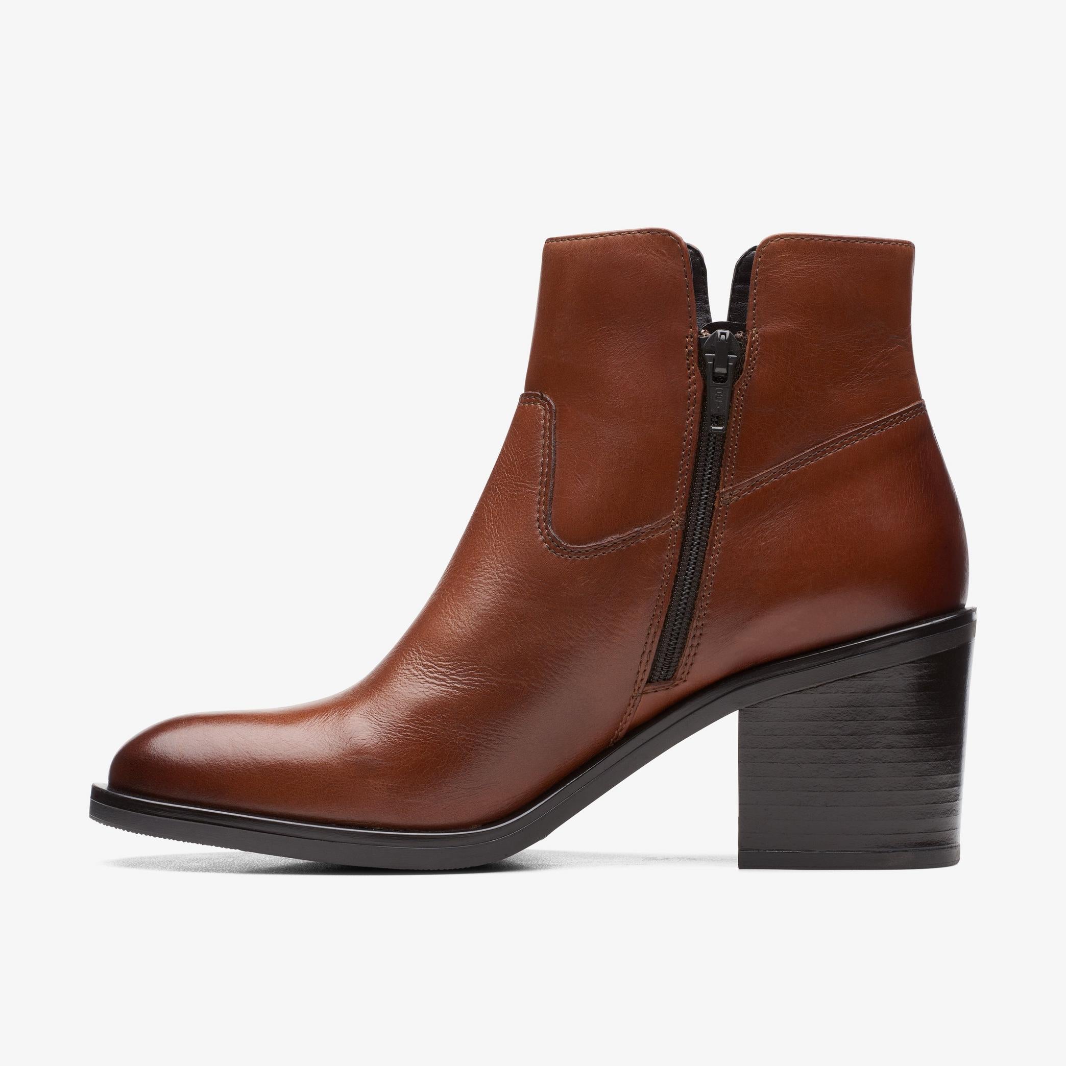 Clarks Women's Valvestino Lo Dark Tan Leather 26171834 - APLAZE