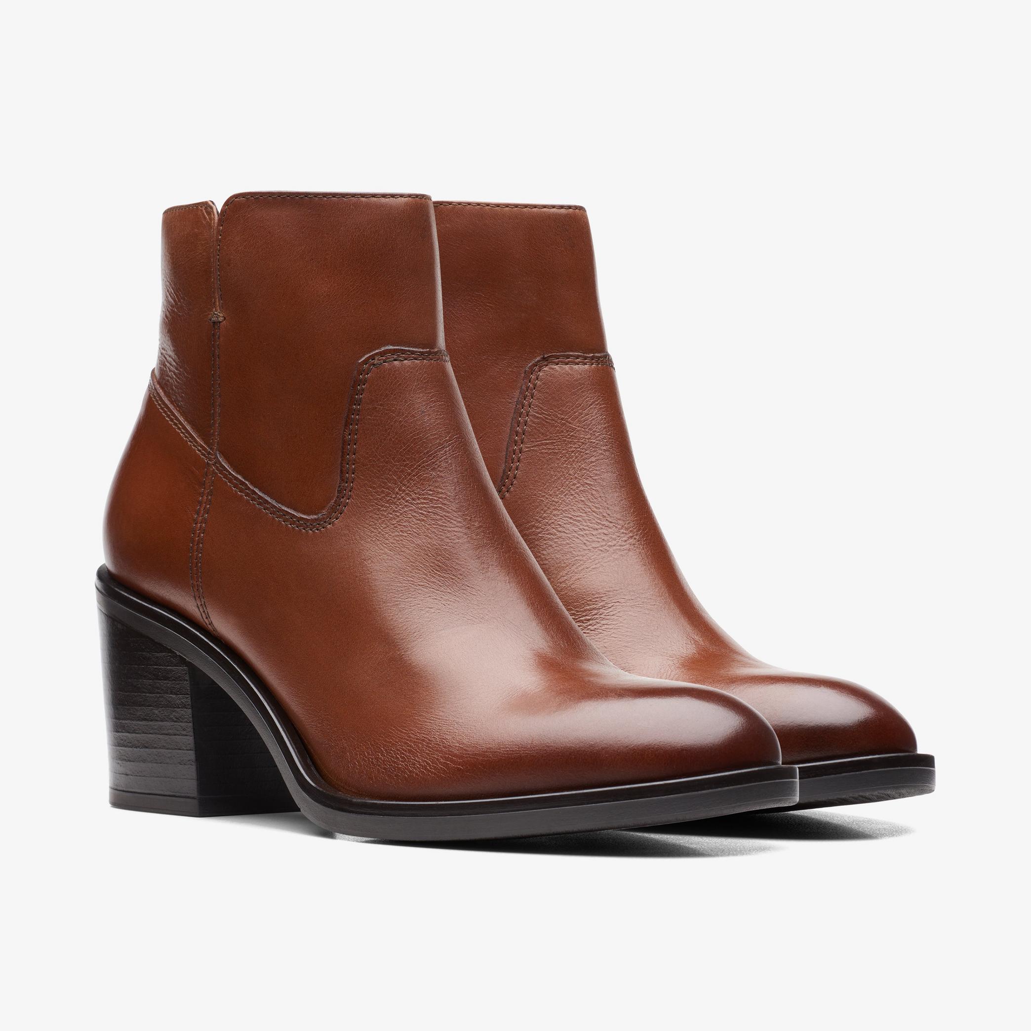 Clarks Women's Valvestino Lo Dark Tan Leather 26171834 - APLAZE
