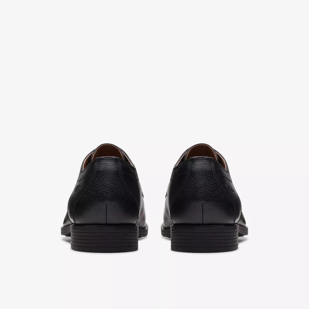 Clarks Mens Whiddon Apron Oxford Dress Shoe Black Tumbled 26174569