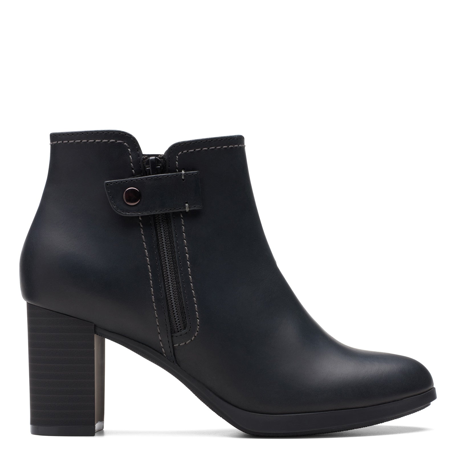 Clarks Women's Bayla Glow Black Oily Lea 26175972
