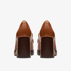 Clarks Women's Zoya85 Walk Tan Leather 26176656 - APLAZE