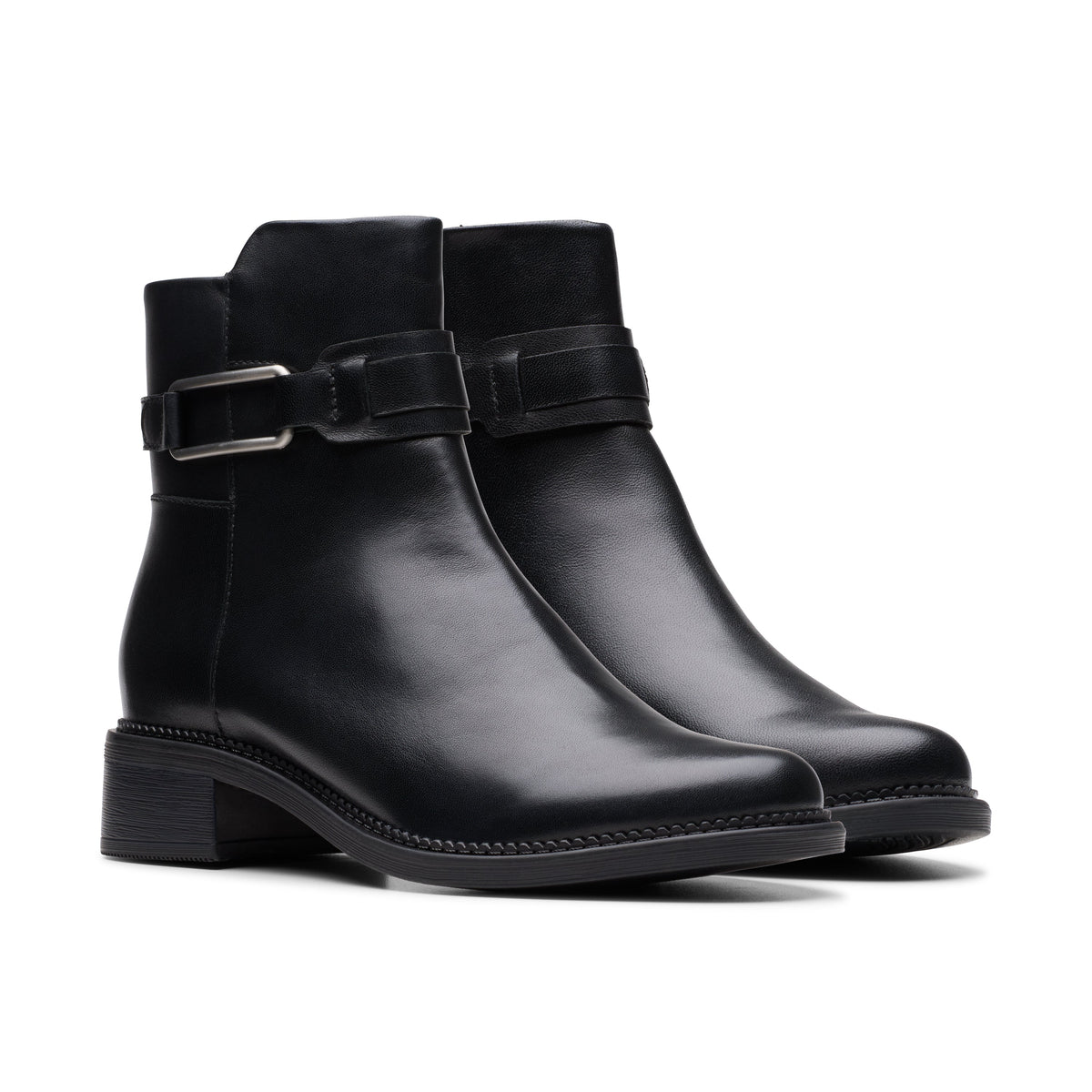 Clarks Women's Maye Bella Black Leather - pair view
