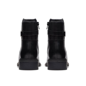 Clarks Women's Maye Bella Black Leather - rear view