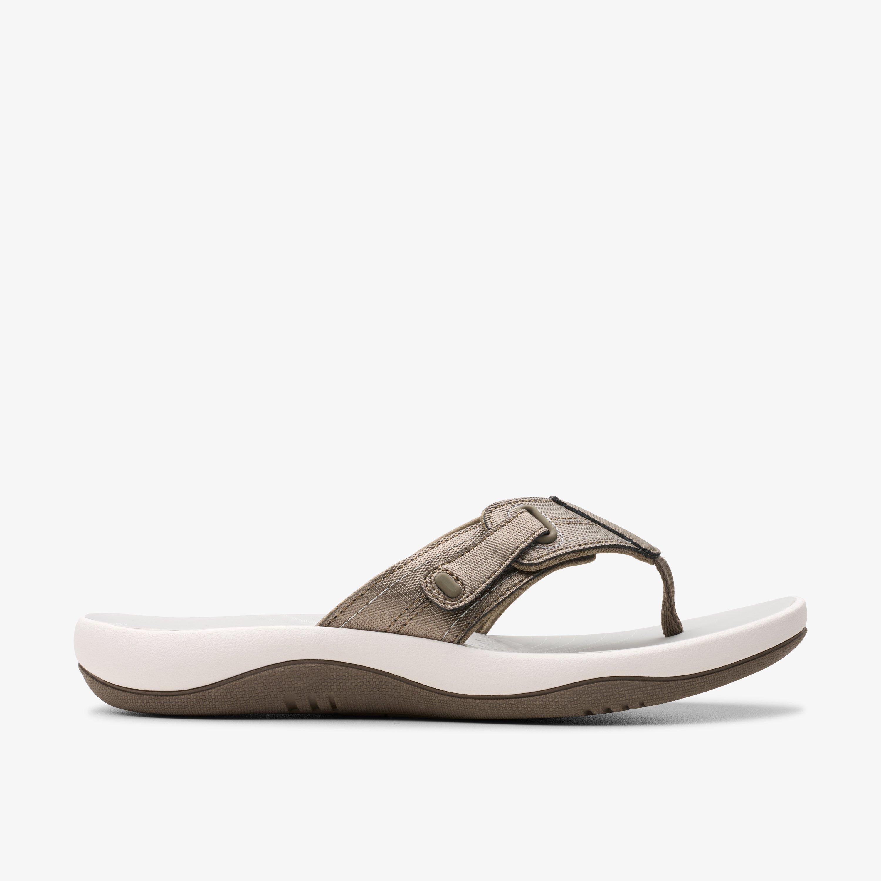 Clarks Women's Sunmaze Loop Pewter Sandal 26182108