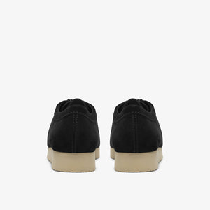 Clarks Originals Men's Wallabee Lite Black Suede 26327582 - top view