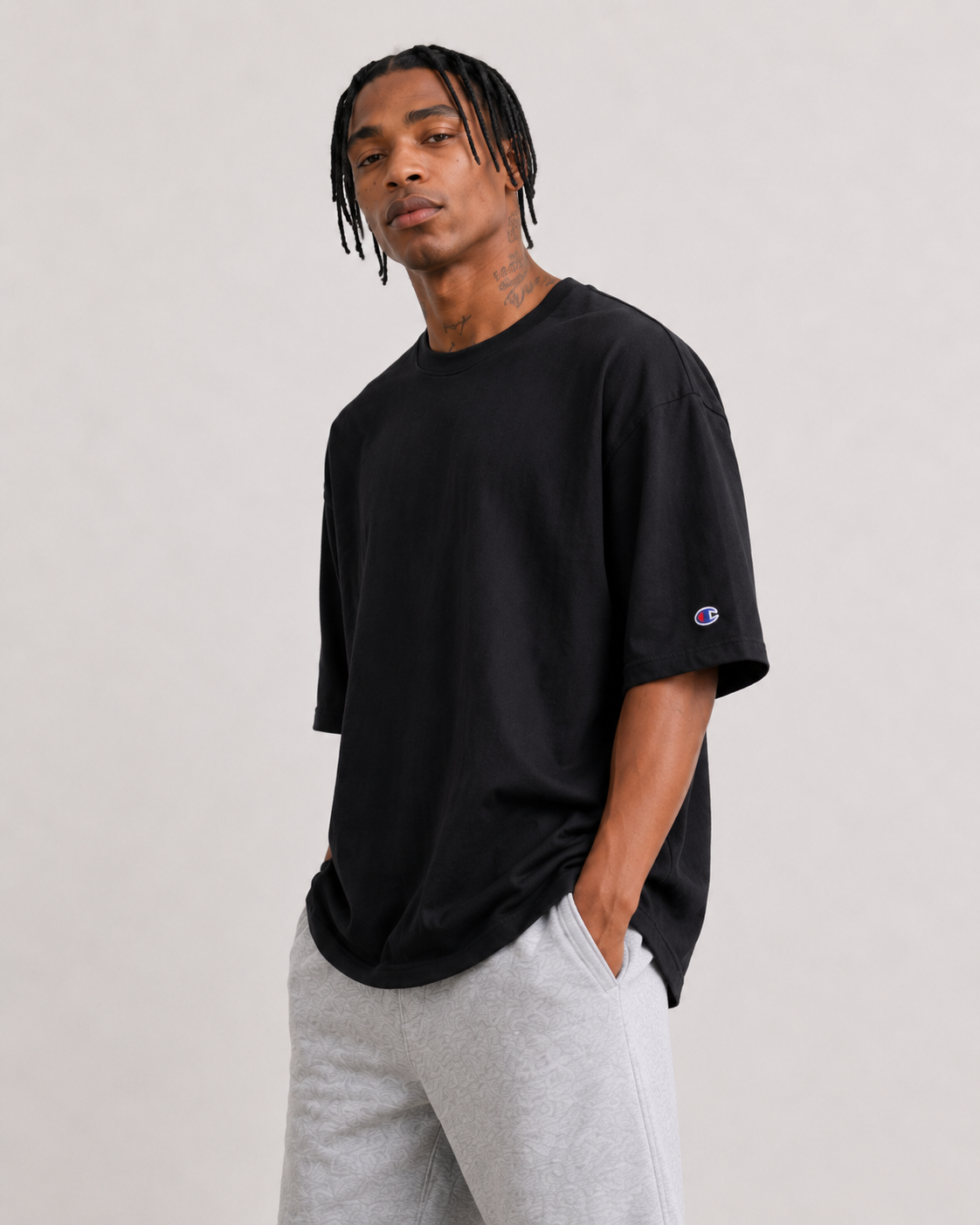 Champion Men's Middleweight 1/2 Sleeve T-shirt Black T79187 586DJA 003