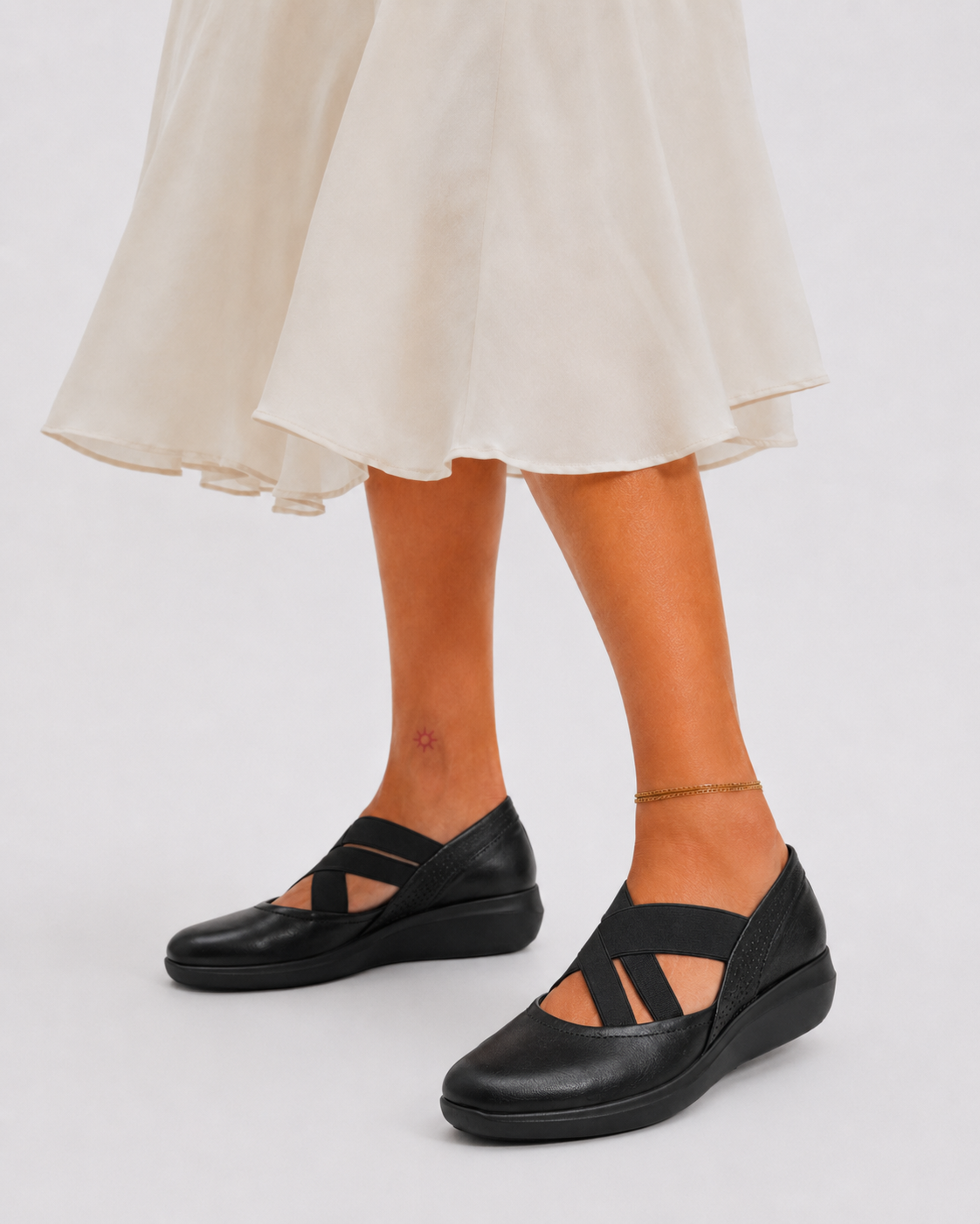 Clarks Women's Kayleigh Cove Slip-On Black Combi Leather 26164493