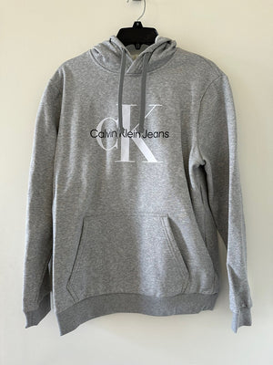 Calvin Klein Men's Monogram Pullover Hoodie Heroic Grey Heather 40GC201 082 - APLAZE