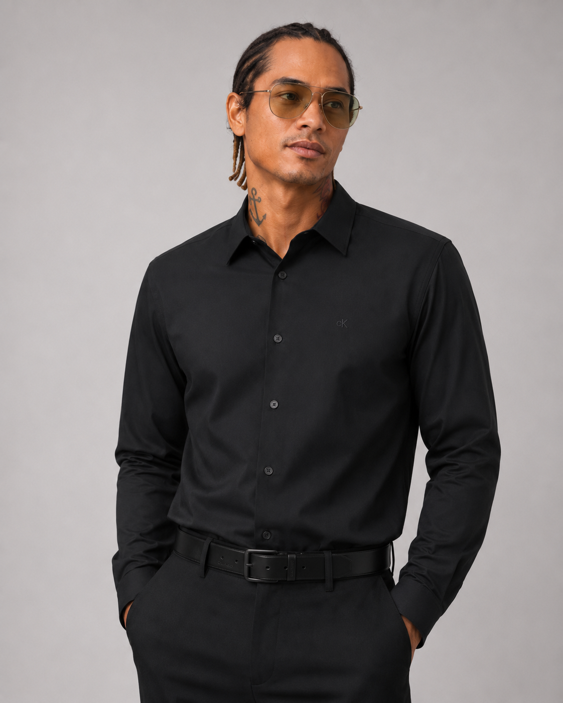 Calvin Klein Men's Solid Stretch Slim Woven Shirt Black Beauty 40CM100 002