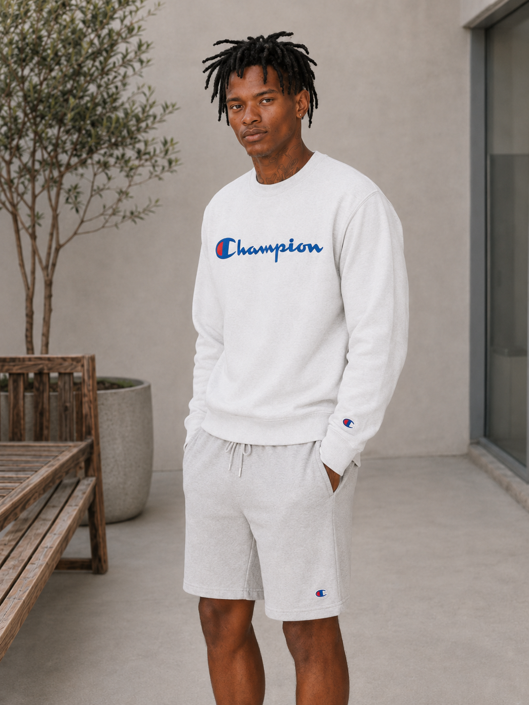 Champion Men's Powerblend Fleece Crew Script Logo White GF88H Y06794 WHC