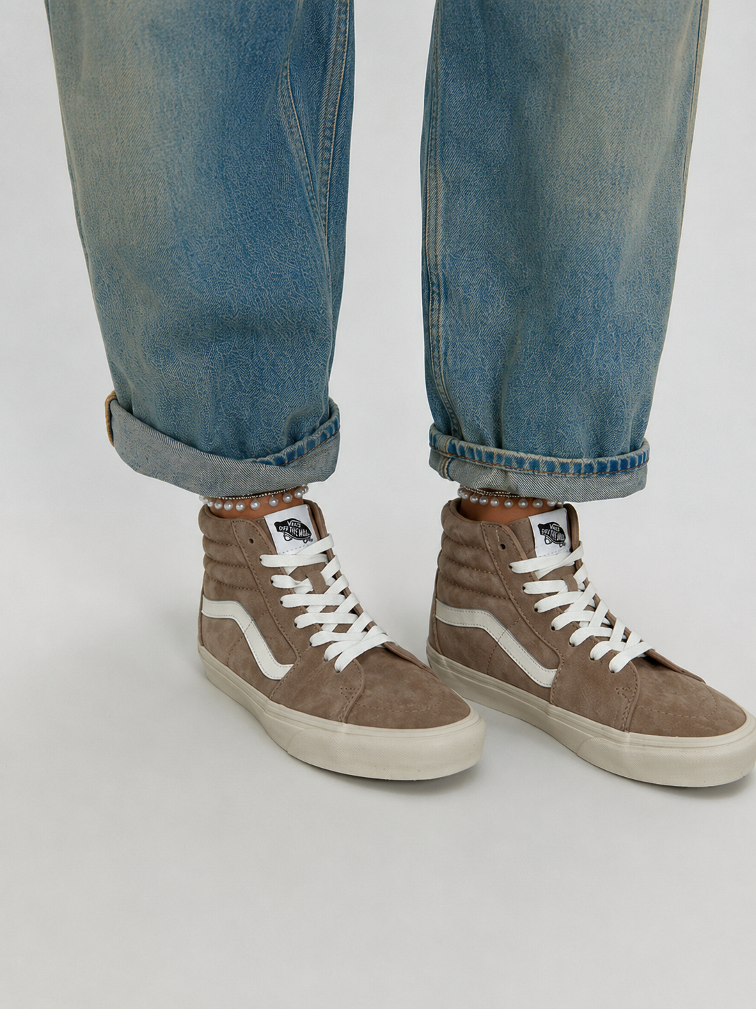 Vans Sk8-Hi Suede Shoe Warm Taupe VN000D8WE2V