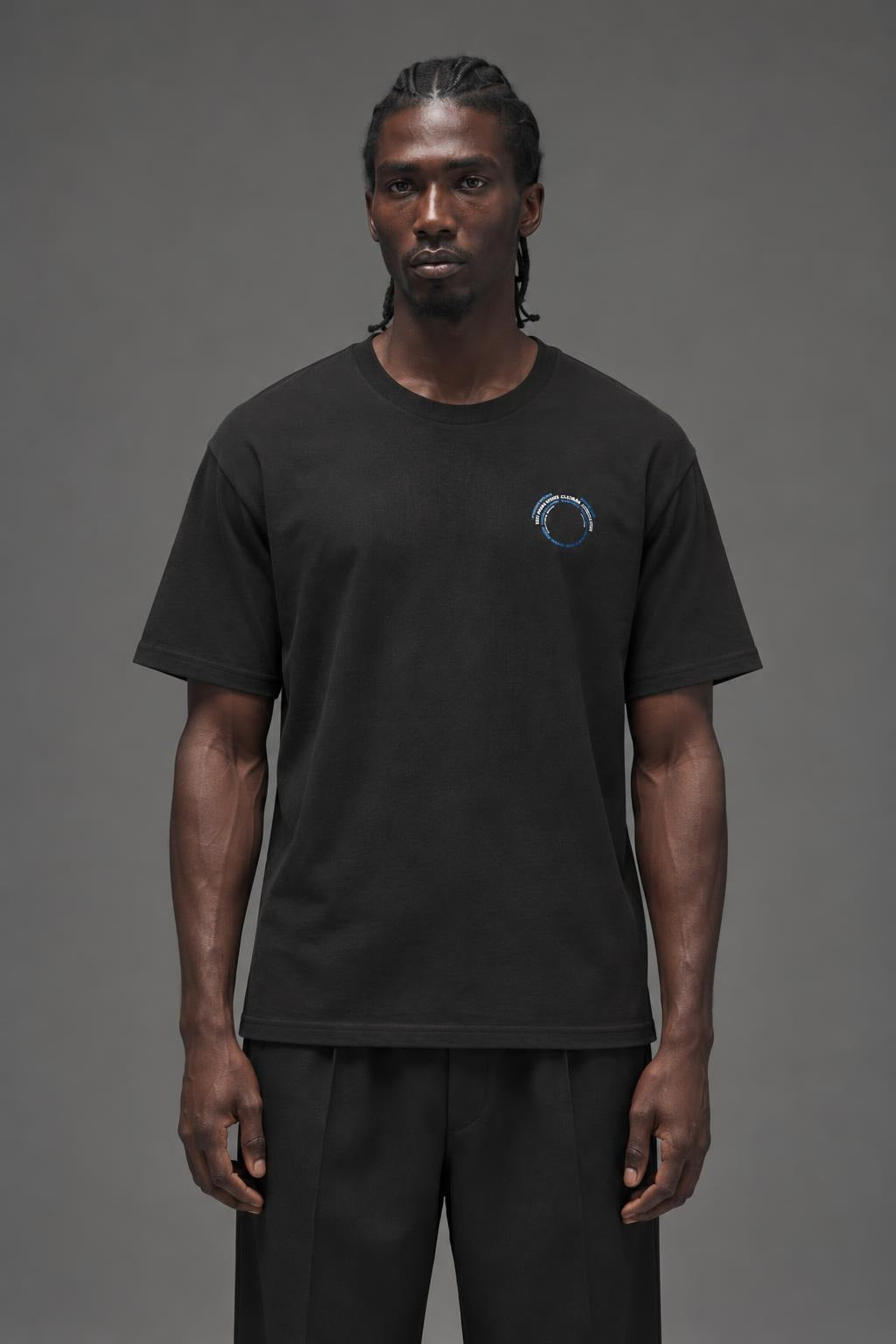 AI model photo - HUF Robotics S/S Tee Black TS01334