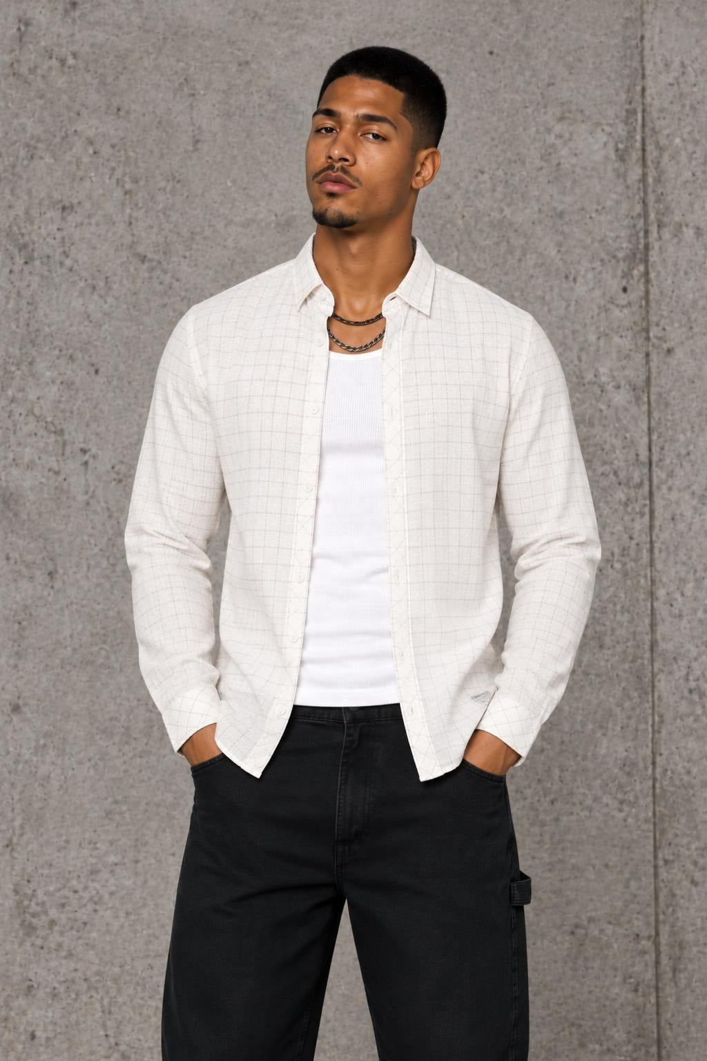 AI model photo - Tom Tailor Men's Melange Checked Shirt Slightly Creamy 203128300