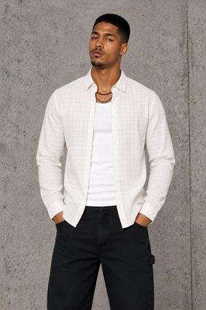 AI model photo - Tom Tailor Men's Melange Checked Shirt Slightly Creamy 203128300