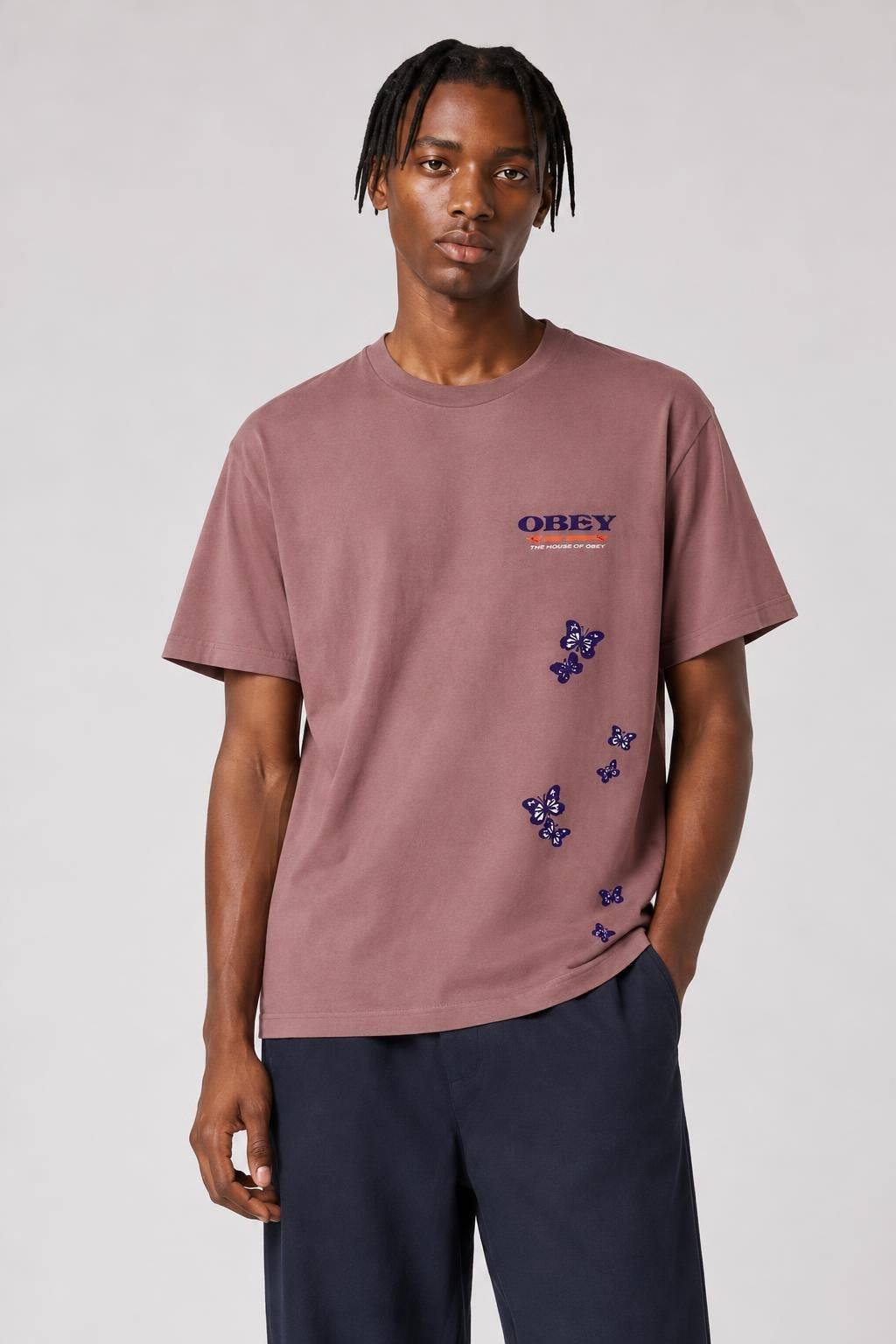 AI model photo - OBEY To The Children Heavyweight Box T-Shirt  Cassis 166912314