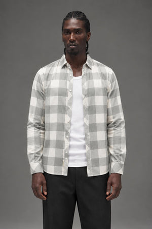 AI model photo - Tom Tailor Men's Melange Checked Shirt Titanium Grey 203128300