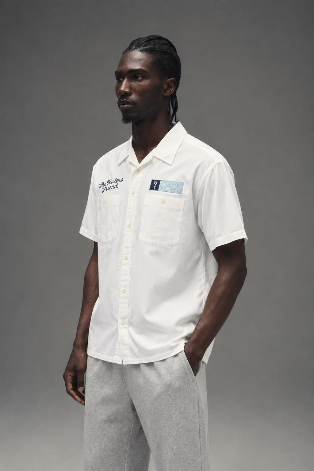 AI model photo - Deus Ex Machina Men's Forecourt Shirt Vintage White DMP255066 VWH