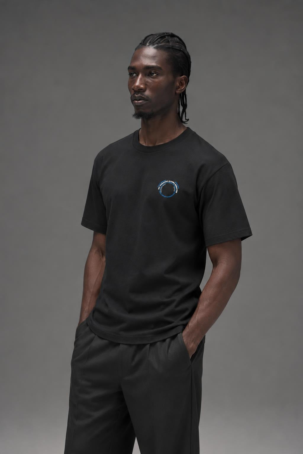 AI model photo - HUF Robotics S/S Tee Black TS01334