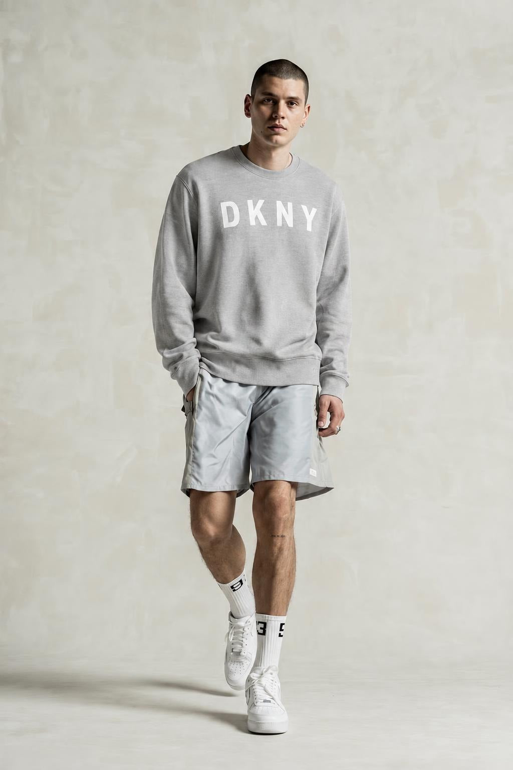AI model photo - DKNY Men's Matte Logo Pullover Sweatshirt Heather Grey M1960031 K1