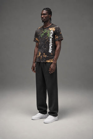 AI model photo - HUF Realtree Peak Logo Short Sleeve Tee Realtree Black TS01162