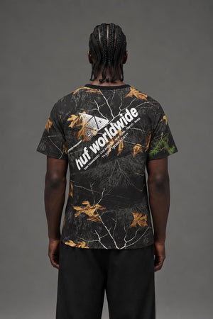 AI model photo - HUF Realtree Peak Logo Short Sleeve Tee Realtree Black TS01162