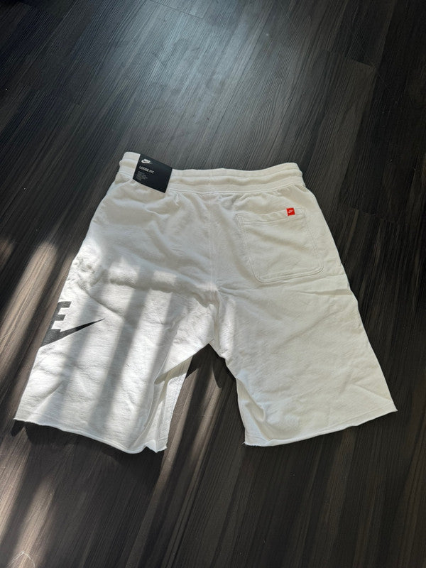 Nike Men's Sportswear French Terry Short White AT5267 100 N4