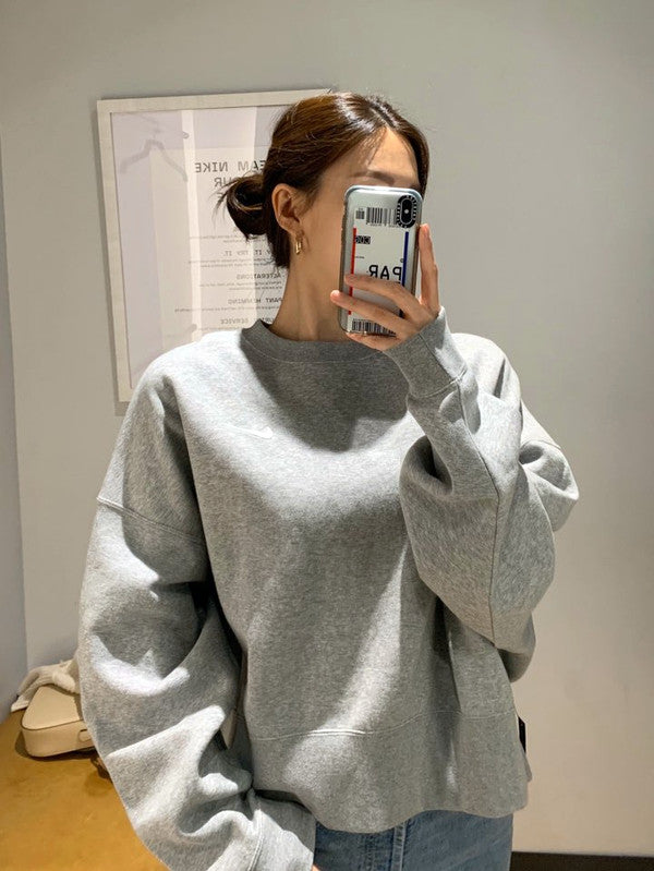 Nike Women's Sportswear Essential Crewneck Sweatshir Grey CK0168 063 N1