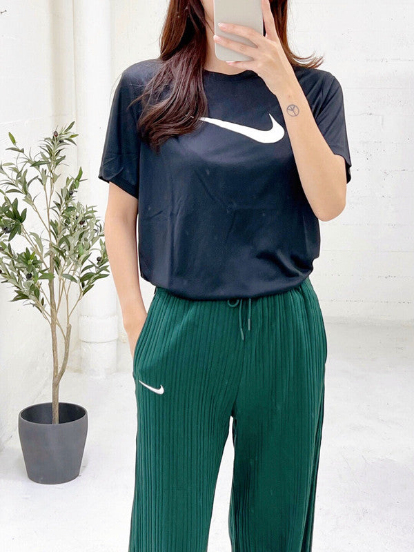 Nike Girl's Dri-Fit Training Extended Size T-Shirt Black/White DC9543 010 N6