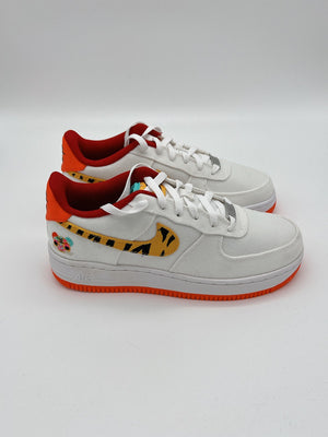 Nike Kids' Air Force 1 LV8 GS Sail/University Gold White DQ4502 171 - APLAZE