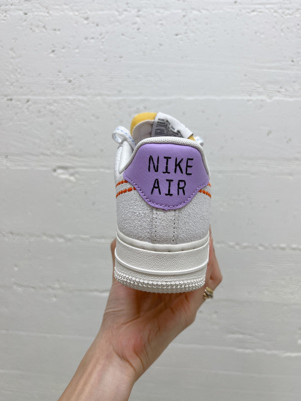 Nike Women's Air Force 1 '07 SE Shoes White/Sail/Green Glow/Safety Orange Sail DX2348 100 - APLAZE