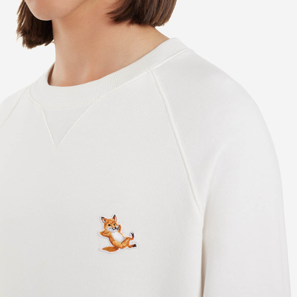 Maison Kitsune Chillax Fox Patch Classic Sweatshirt Ecru GU00342KM0002 P700