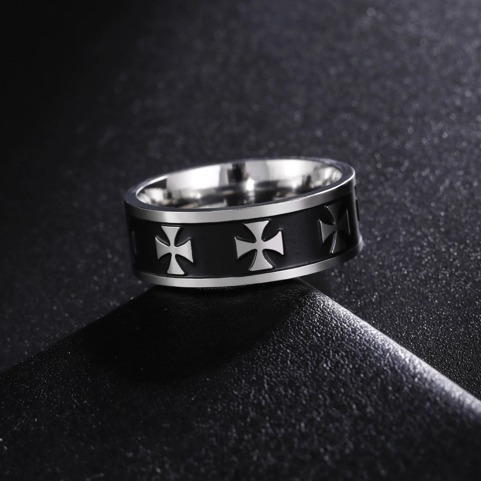 Aplaze Iron Cross Ring