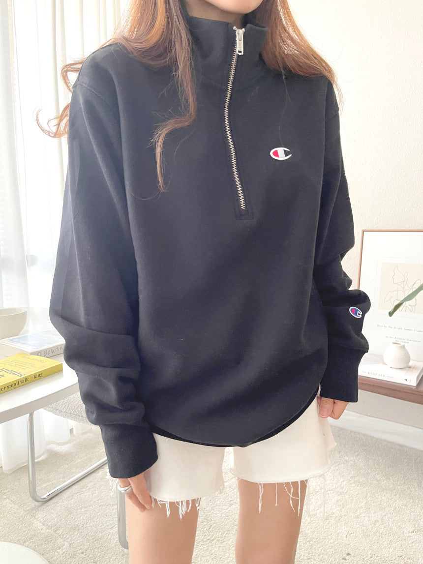 Champion embroidered sweater zip hotsell