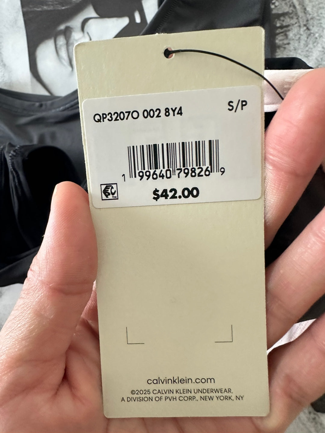 Calvin Klein Women's Thong 3PK Black / Ashford Grey / Nymph's Thigh QP3207O 002