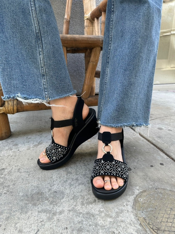 Skechers Women's Rumble On - Dancing Away Black 119619 BLK