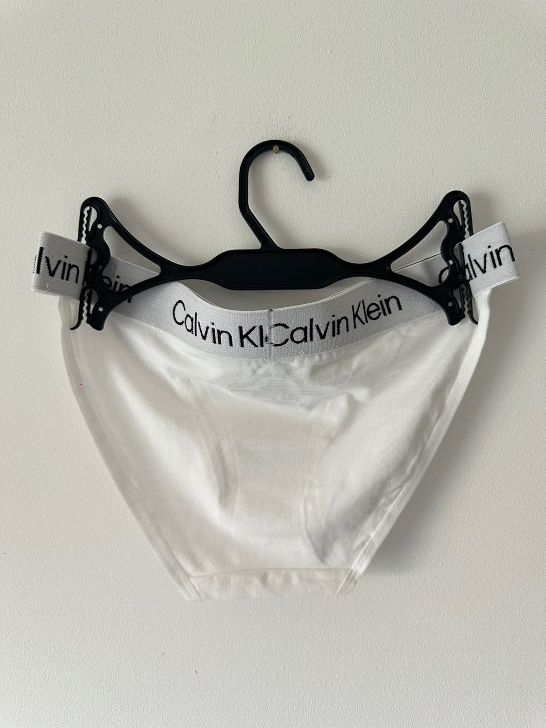 Calvin Klein Women's String Bikini 3PK Black / White / Charcoal Heather QP2960O 021