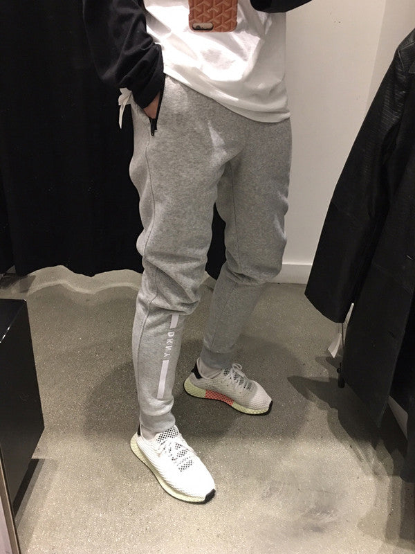 DKNY Men's Fleece Logo Jogger Heather Grey M4840099 K2