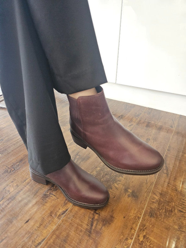 Clarks Women's Maye Palm Bordeaux Leather 26174355