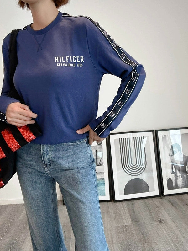 Tommy Hilfiger Men's French Terry Long Sleeve Crewneck T-Shirt Blue Ocean 09T4087 492