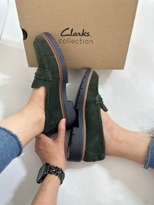 Clarks Women's Westlynn Bay Dark Green Suede 26175570
