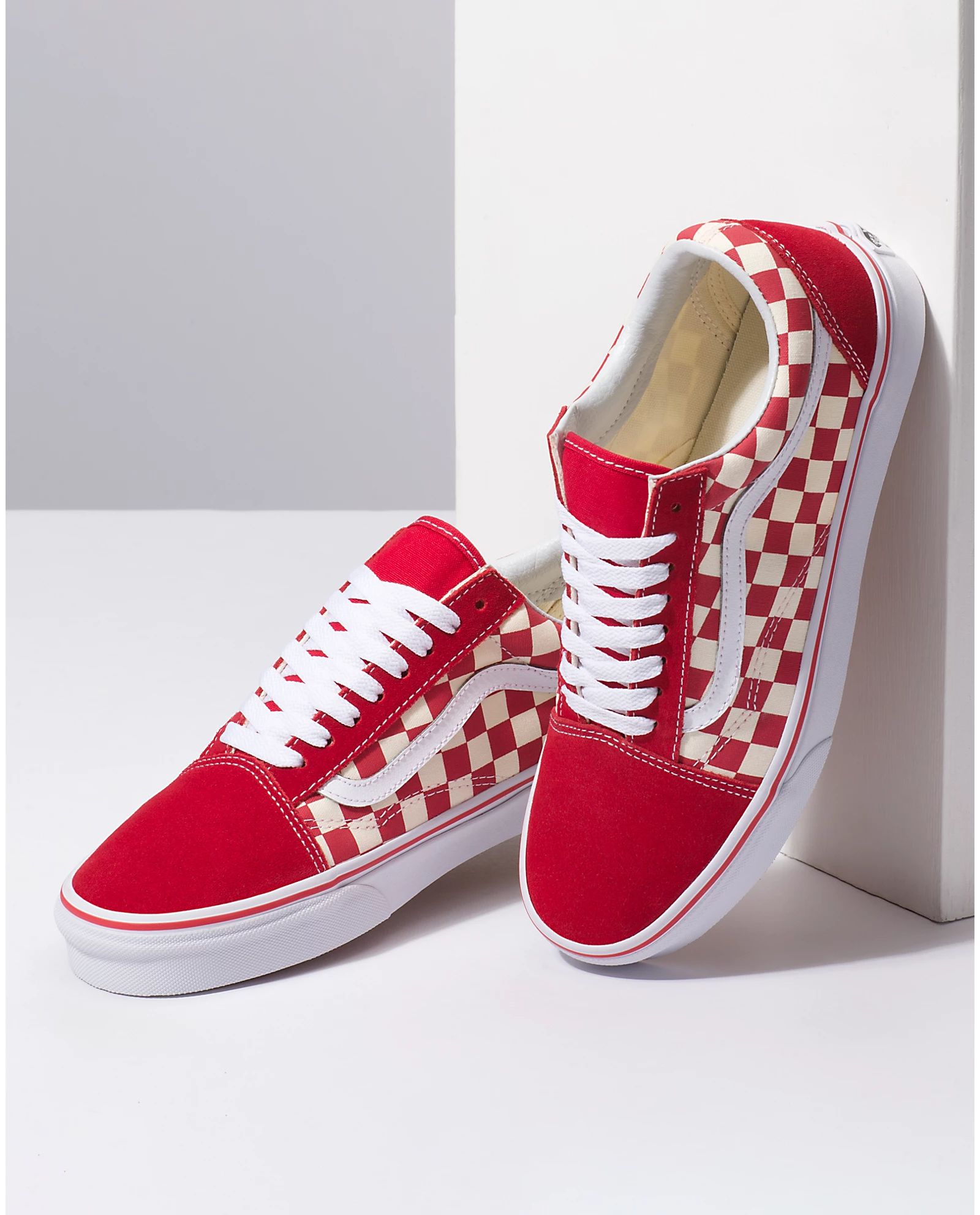 checkerboard vans red and white