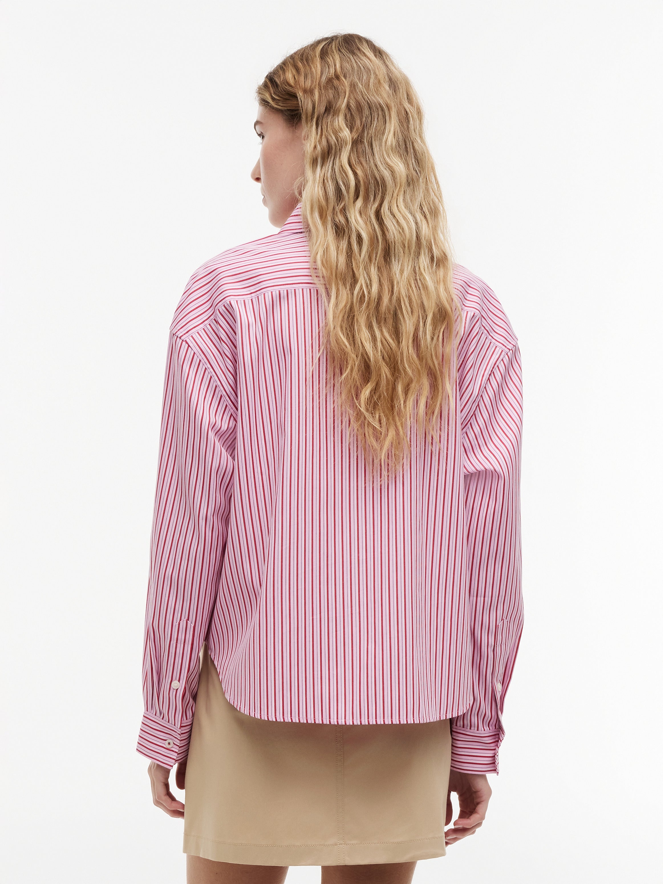 Tommy Hilfiger Women's Summer Poplin Long Sleeve Boxy Shirt Pink Multi Stripe WW49940 0D7 971
