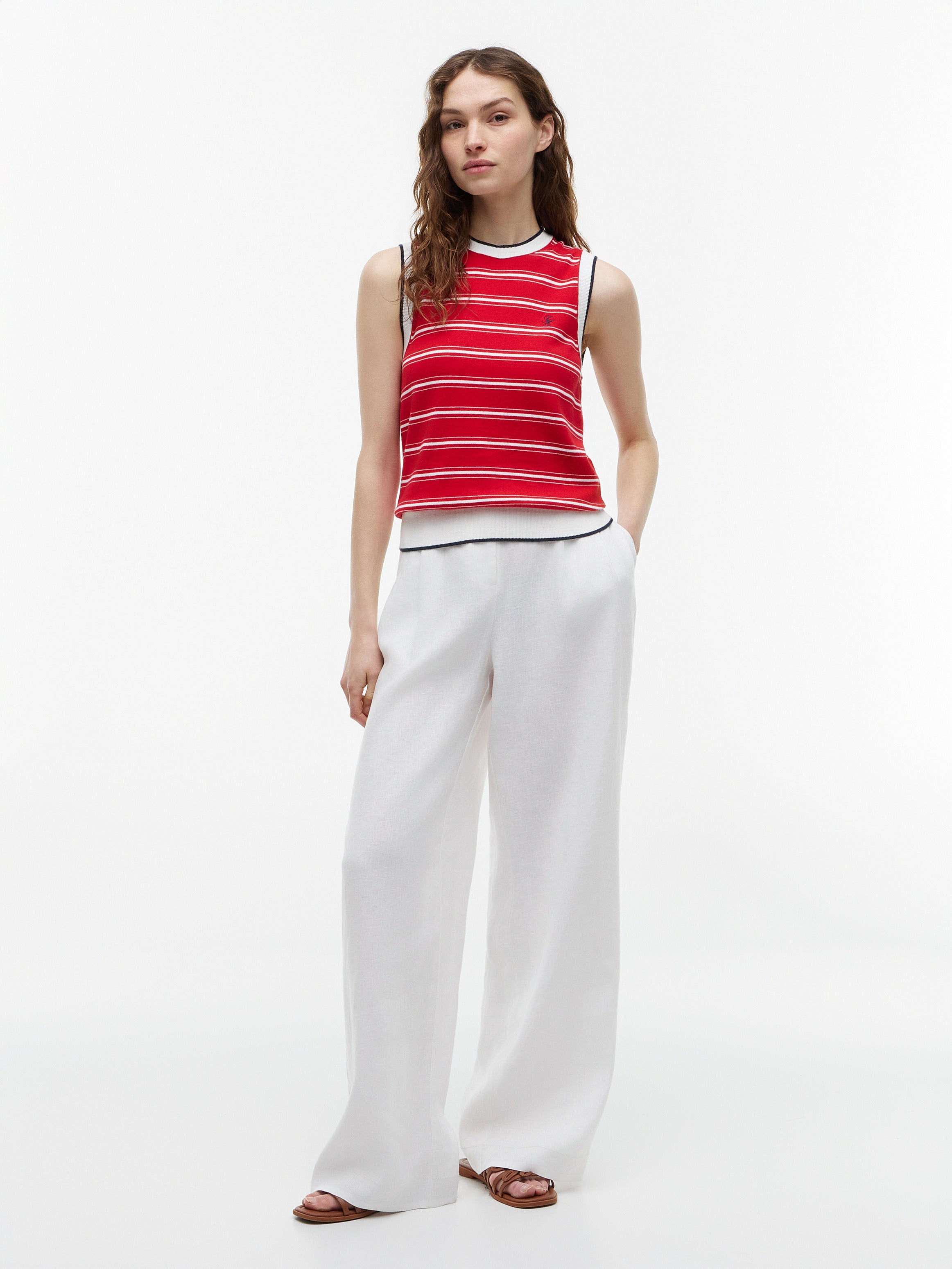 Tommy Hilfiger Women's Intarsia Flag Sleeveless Crew Neck Sweater Classic Summer Stripe Primary Red / Ecru WW50220 0EV 971
